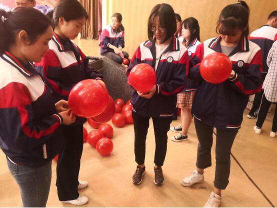 学生党团员参与志愿活动 学生党团员参与志愿活动